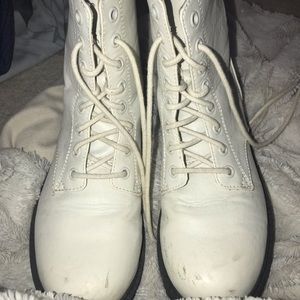 WHITE COMBAT BOOTS